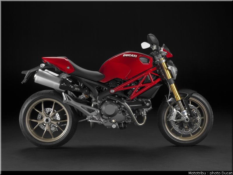 ducati_monster1100_2009_023