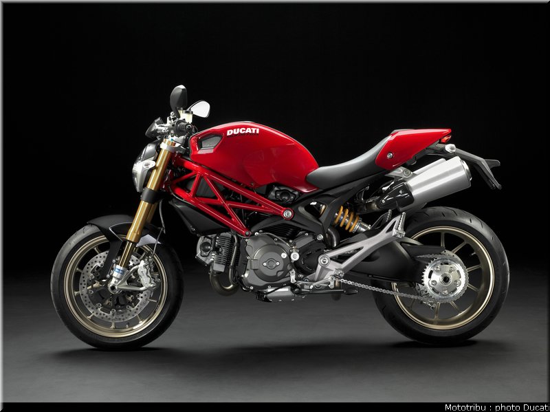 ducati_monster1100_2009_030