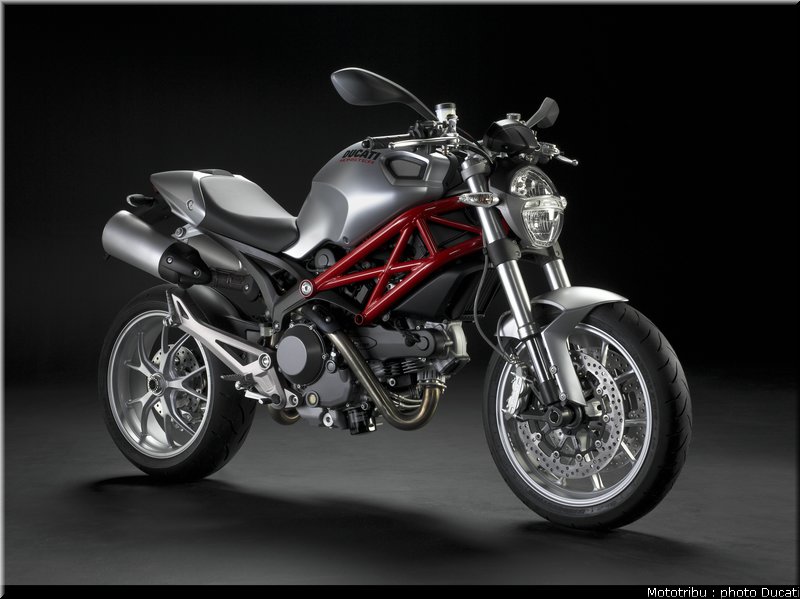 ducati_monster1100_2009_032