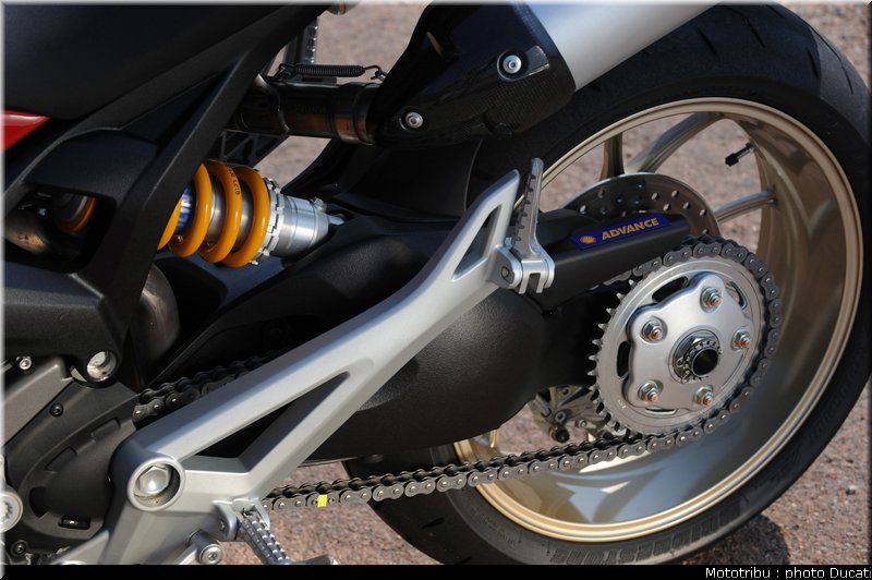 ducati_monster1100_2009_035