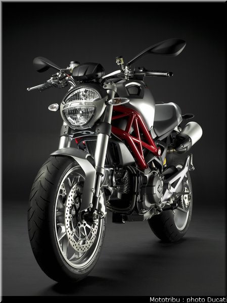 ducati_monster1100_2009_036