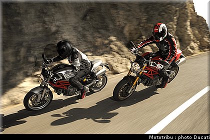 ducati_monster1100_2009_006.JPG