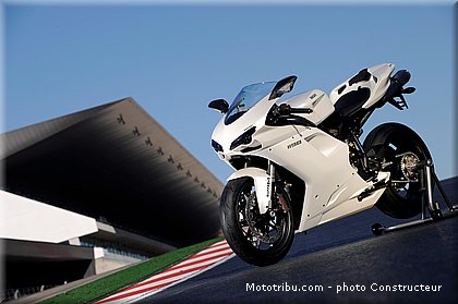 ducati_1198_1198s_2009_010.JPG