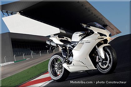ducati_1198_1198s_2009_011.JPG