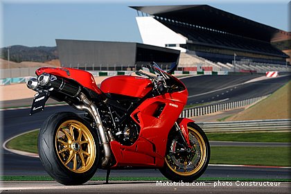 ducati_1198_1198s_2009_012.JPG