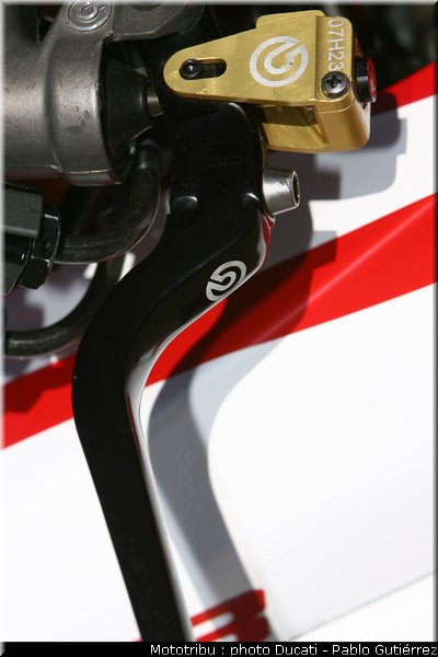 ducati_1198_sbk_2009_036