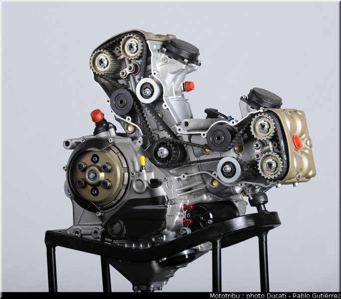 ducati_1198_sbk_2009_040