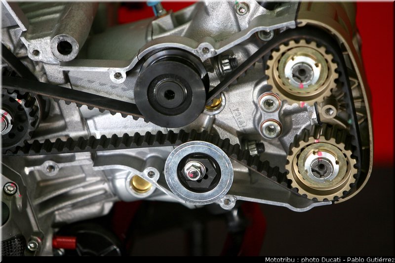 ducati_1198_sbk_2009_045