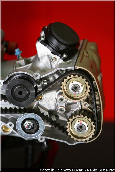 ducati_1198_sbk_2009_049
