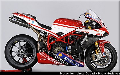 ducati_1198_sbk_2009_005.jpg