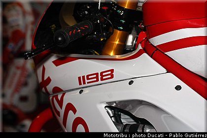 ducati_1198_sbk_2009_015.jpg