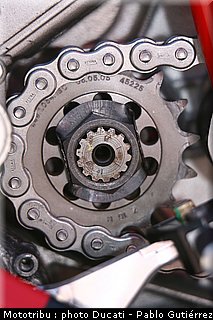 ducati_1198_sbk_2009_034.jpg