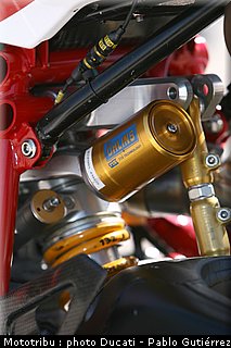 ducati_1198_sbk_2009_039.jpg