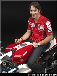 ducati_848hayden2009_8.JPG