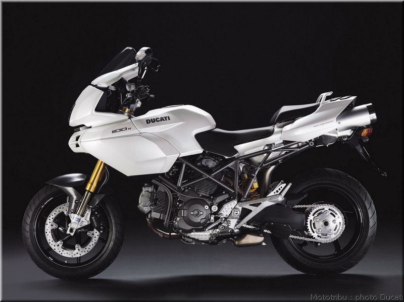 ducati_multistrada_2009_1
