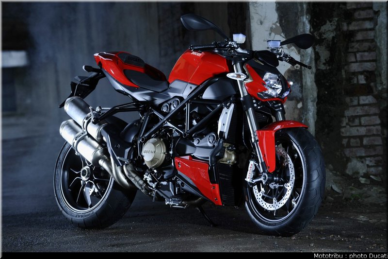 ducati_streetfighter2009_018