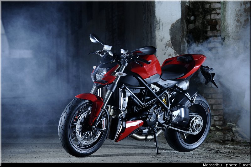 ducati_streetfighter2009_027