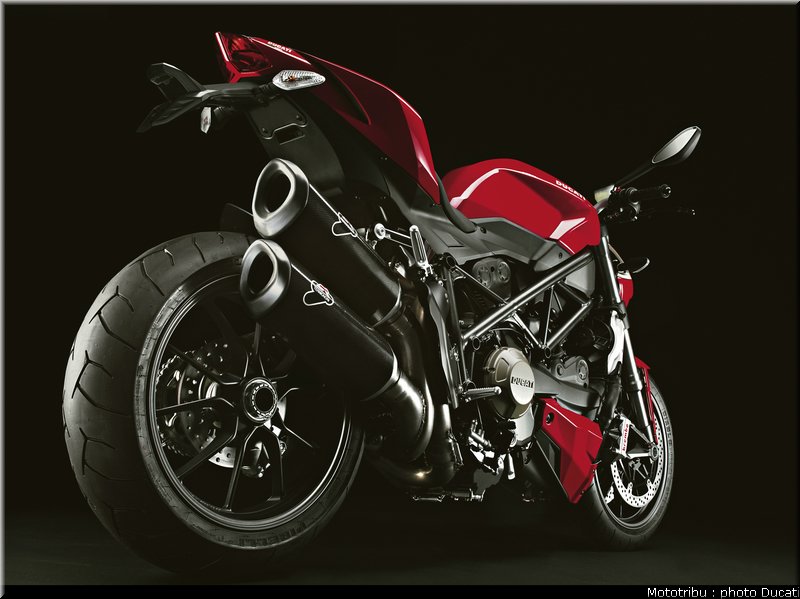 ducati_streetfighter2009_038