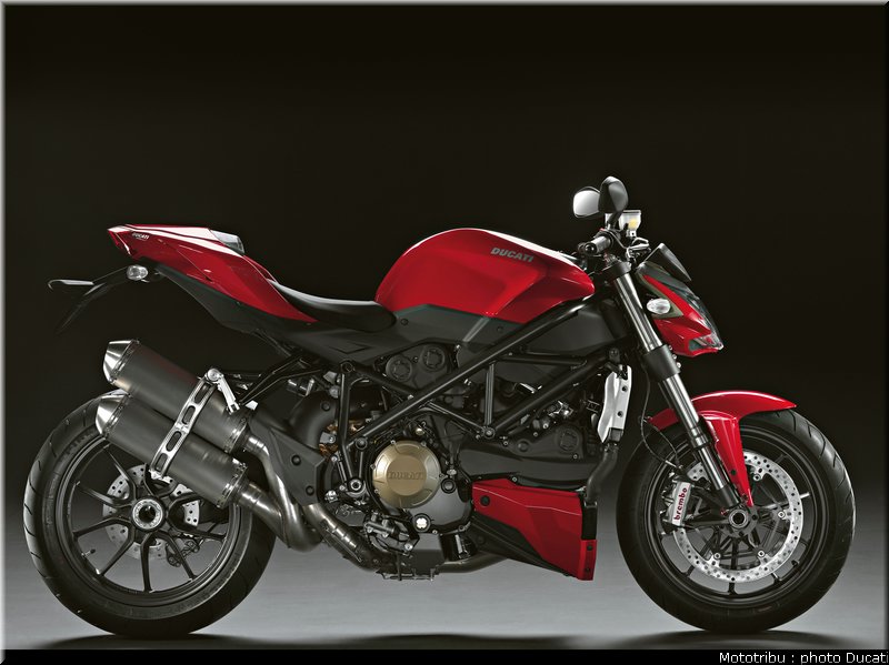 ducati_streetfighter2009_041
