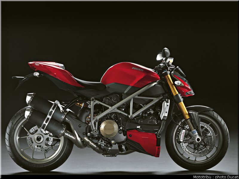 ducati_streetfighter2009_042