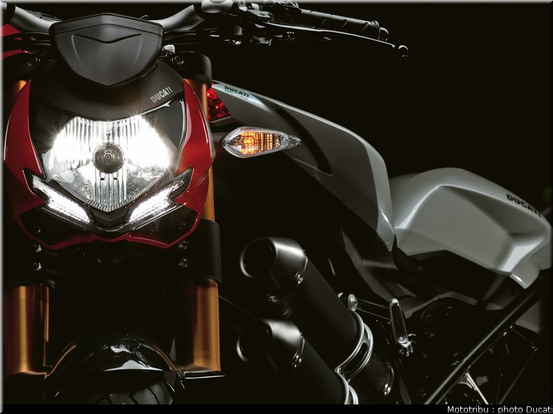 ducati_streetfighter2009_051