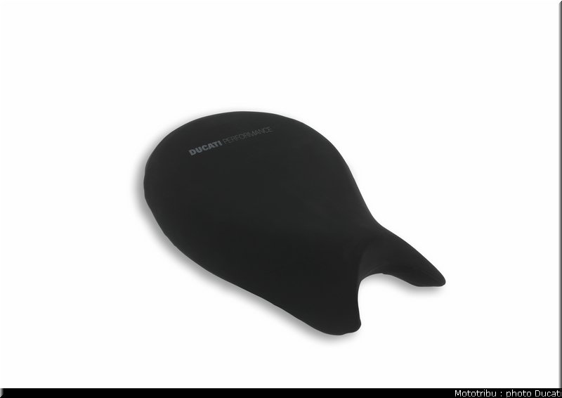 ducati_streetfighter2009_067