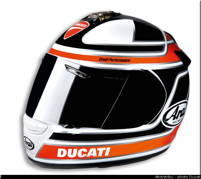 ducati_streetfighter2009_075