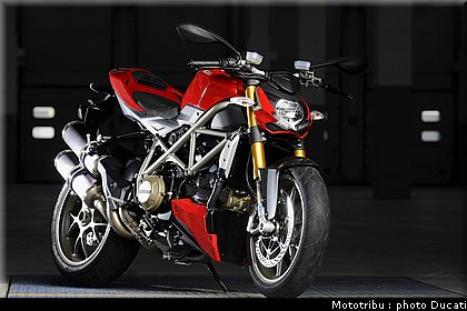 ducati_streetfighter2009_021.jpg