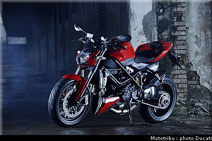 ducati_streetfighter2009_028.jpg