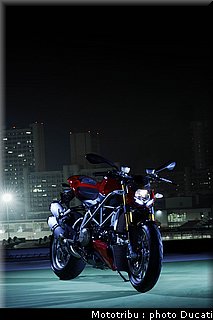 ducati_streetfighter2009_029.jpg
