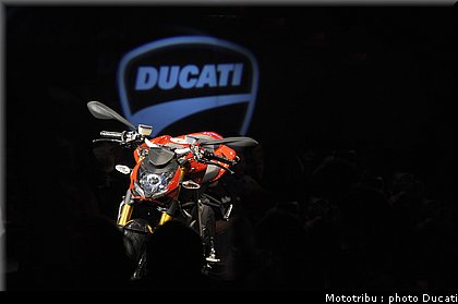 ducati_streetfighter2009_030.JPG