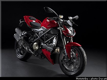 ducati_streetfighter2009_032.jpg