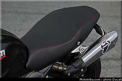 ducati_796_2010_042.jpg