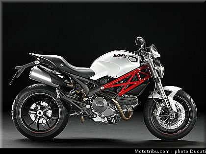 ducati_796_2010_045.jpg