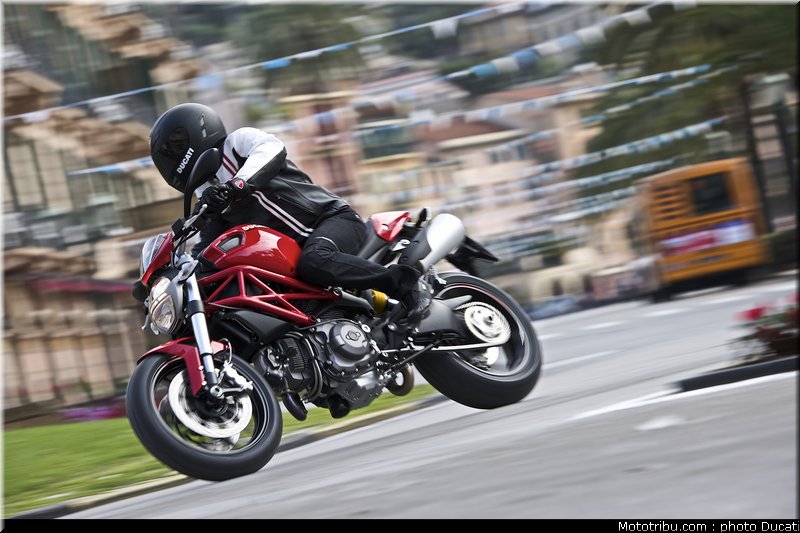 ducati_796_2010_009