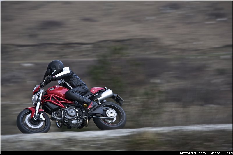 ducati_796_2010_013