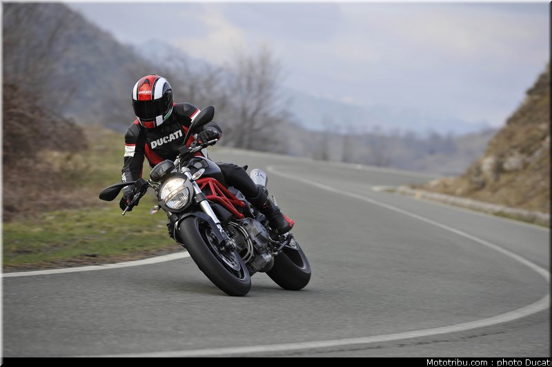 ducati_796_2010_018