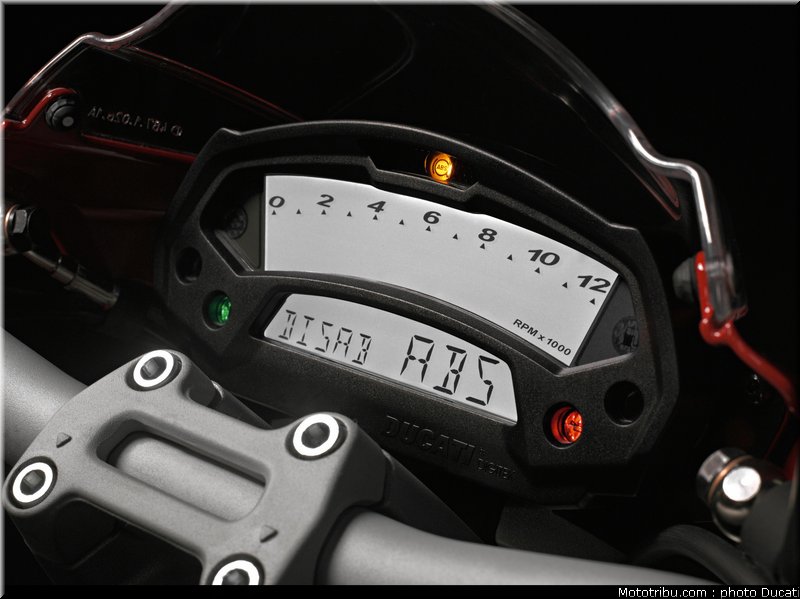 ducati_796_2010_052