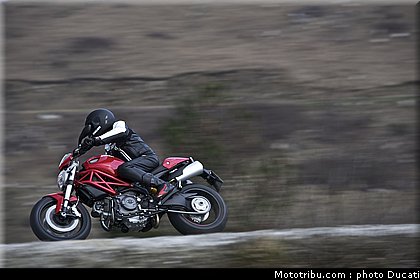 ducati_796_2010_013.jpg