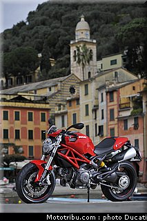 ducati_796_2010_030.jpg