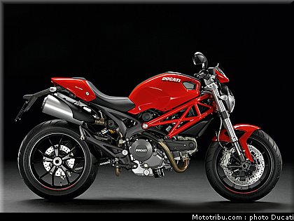ducati_796_2010_043.jpg