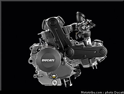 ducati_796_2010_054.jpg