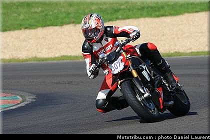 ducati_sud_belgio_107_1_2010.jpg