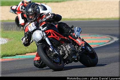ducati_sud_belgio_13_1_2010.jpg