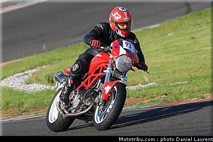 ducati_sud_belgio_93_4_2010.jpg