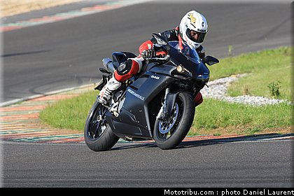ducati_sud_belgio_003_2010.JPG