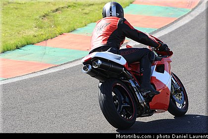 ducati_sud_belgio_018_2010.JPG
