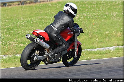 ducati_sud_belgio_044_2010.JPG