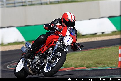 ducati_sud_belgio_1_2_2010.JPG