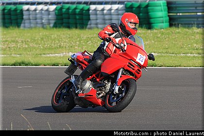 ducati_sud_belgio_23_4_2010.JPG
